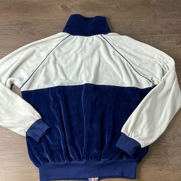 Vintage Cherry Hill Women’s Navy and White Zip Up Velour Sweatshirt, size Large - Picture 9 of 11